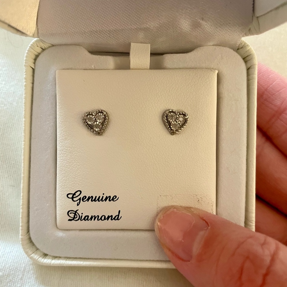 NWT Genuine Diamond and Sterling Silver Heart Stud Earrings